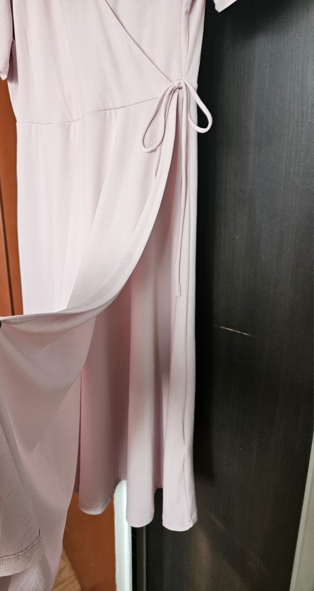 Нова шаферска лятна рокля за сватба цвят лавандула