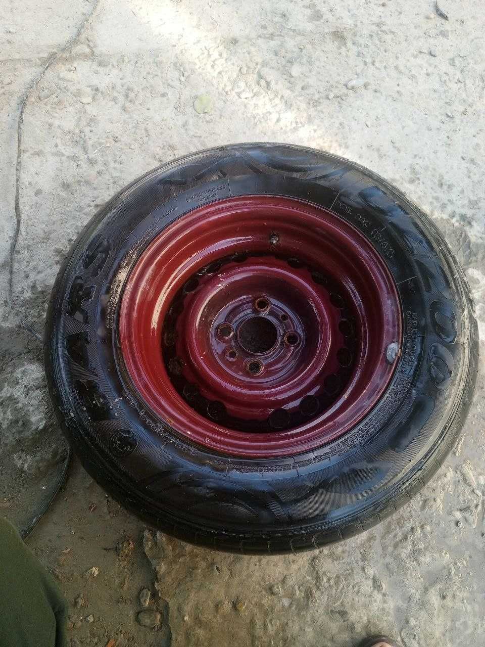 Продается широкий диска R13