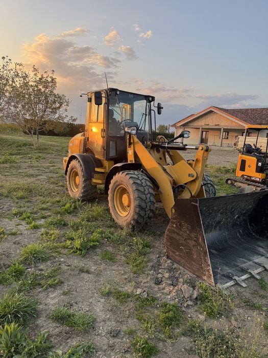 Inchiriez utilaje miniexcavator, excavator bobcat miniincarcator etc