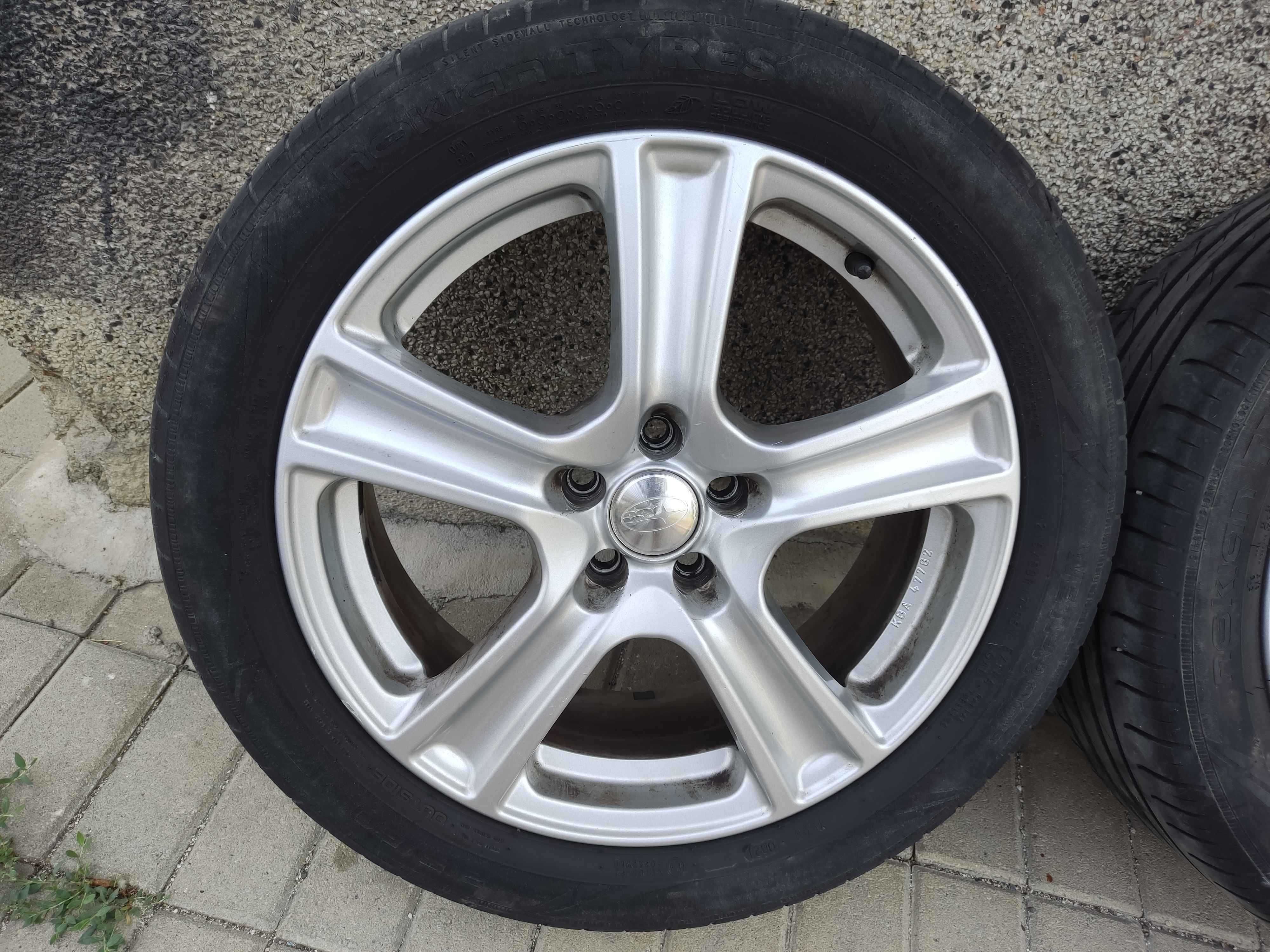 Brock 17 цола оригинални от Subaru с гуми Nokian