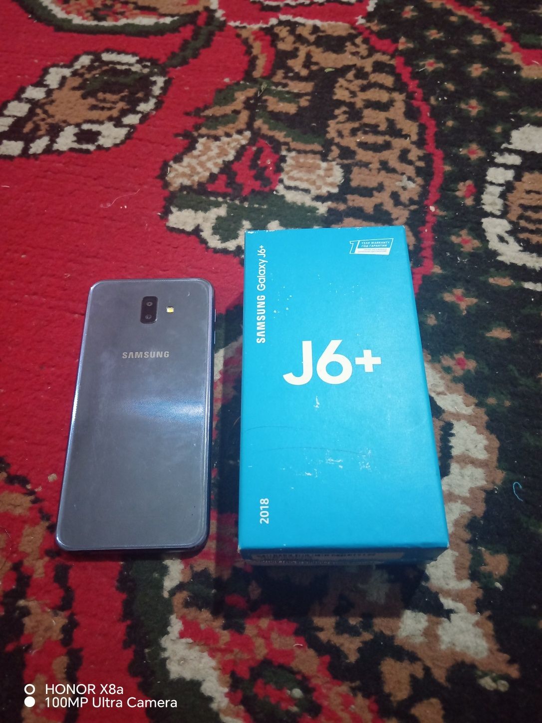 Samsung galaxy J6+ 32/3