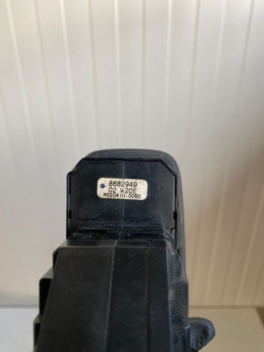 Buton comanda geamuri Volvo S60 S80 V70 XC70 XC90 8682949 30658116