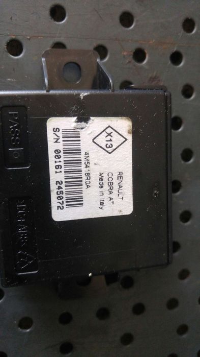 Modul alarma renault megane 3 4m5418r0a