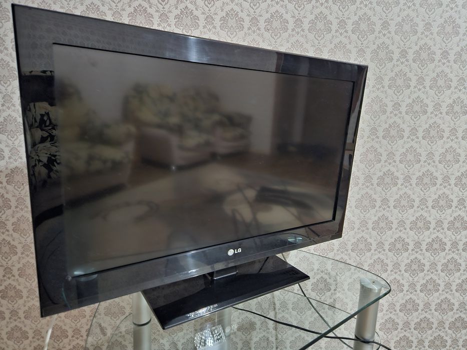 Продам ТВ  LG в хорошем состоянии