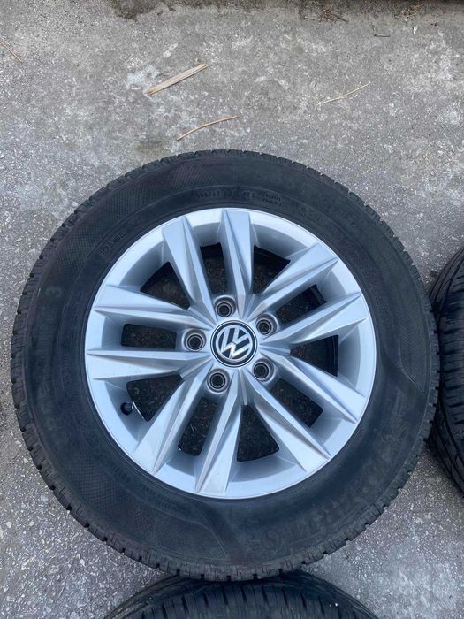 VW джанти 15 с чисто нови гуми