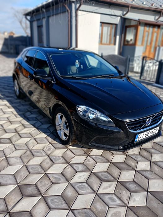 Volvo V 40 D2 2.0 diesel 120 CP