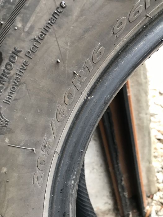 Зимни гуми 2бр.205/60R16