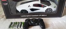 Продавам Lamborghini Countach играчка