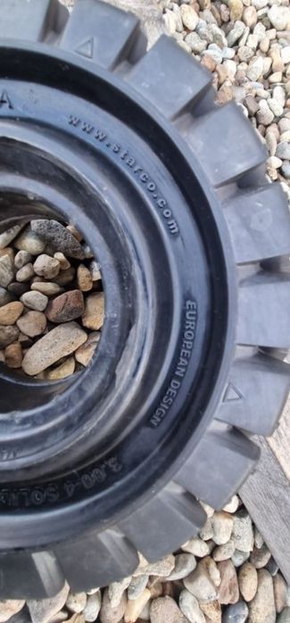 Anvelopa plina Starco Makhna 
3.00-4 Solid MM 2.10-4