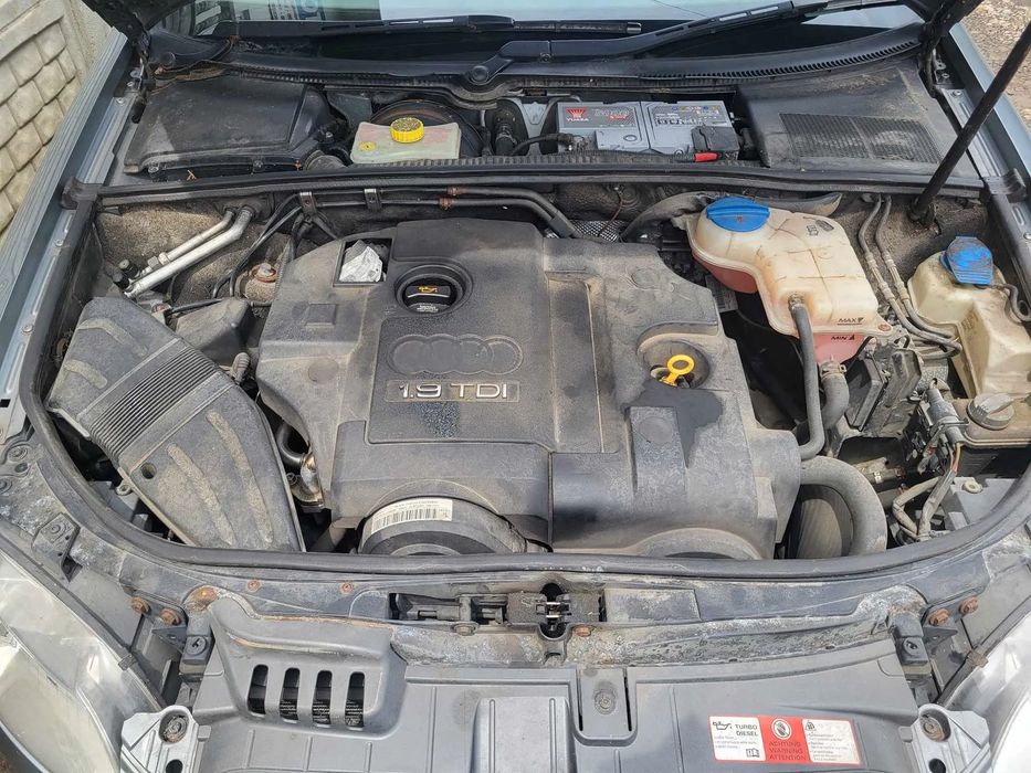 Usa fata stanga/Usa spate stanga/Usa fata dreapta/Usa spate dreapta/Capota spate/Stopuri/Bara spate Audi A4 B7 berlina