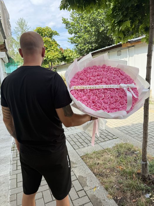 Букет от 101 рози /Огромен букет 101 рози