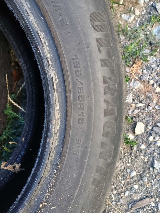 Зимни Гуми 195 65 R15 2бр. Michelin и 2бр Good Year