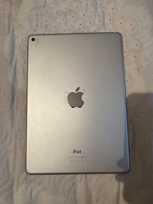 Продается Ipad Air