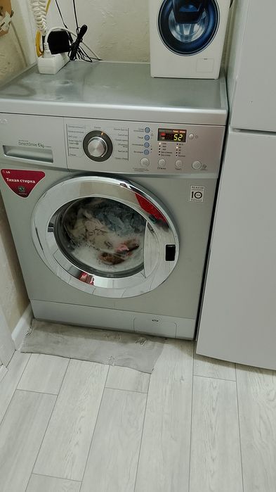 Стиральная машина LG в отличном состоянии