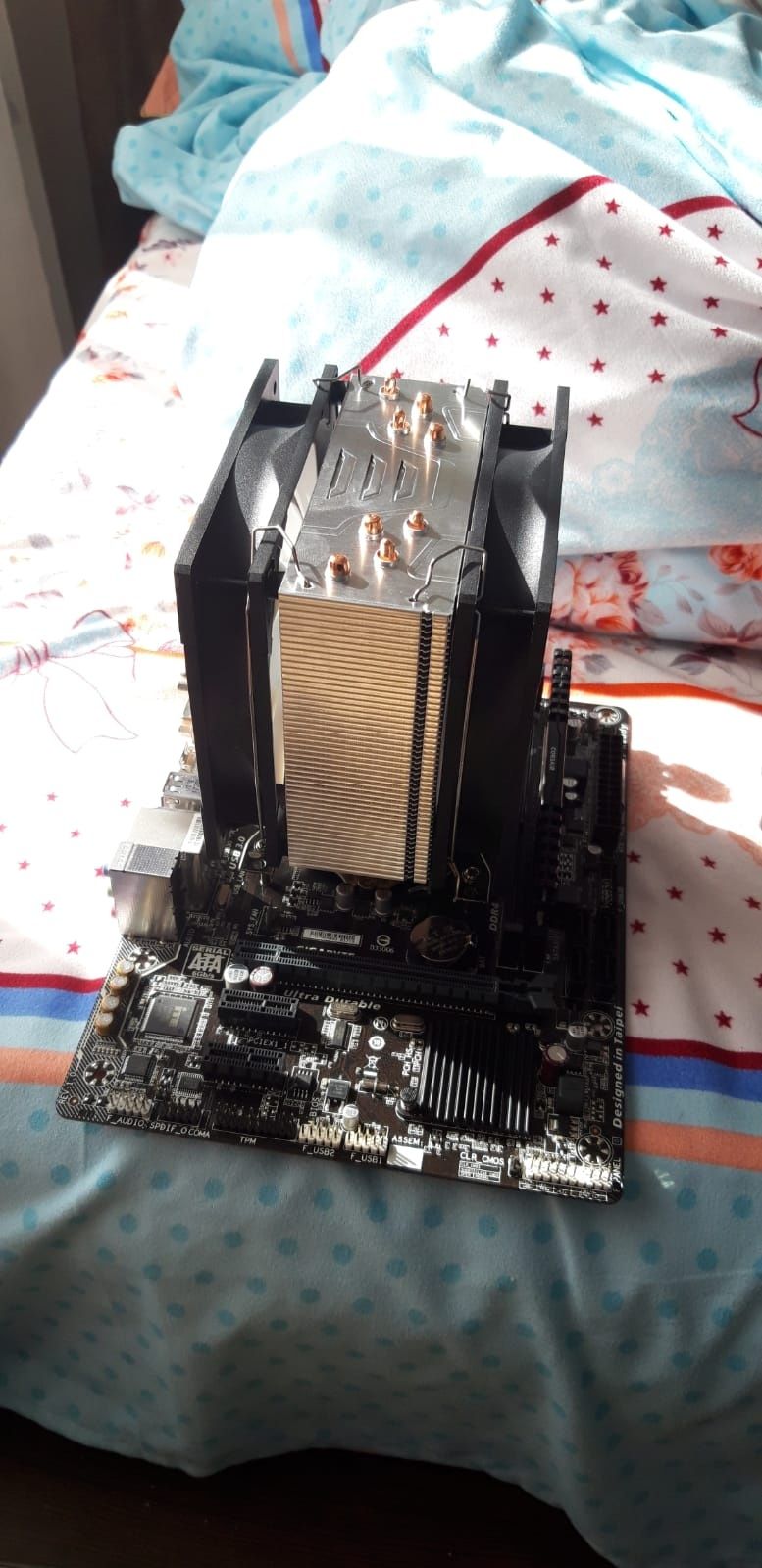 URGENT - Procesor Intel G4560 + Gigabyte H110M