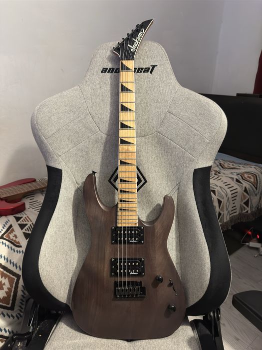 Электрогитара Jackson JS Series Dinky Arch Top JS24