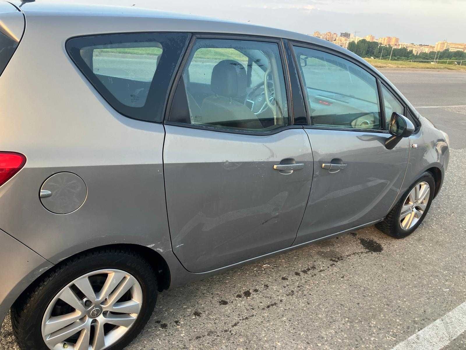 230.000 km opel meriva 1.7 diesel ,