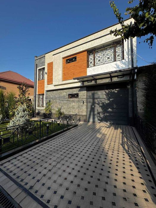 Продается евро дом 3.8 соток Бадамзар с бассейном, летней кухней