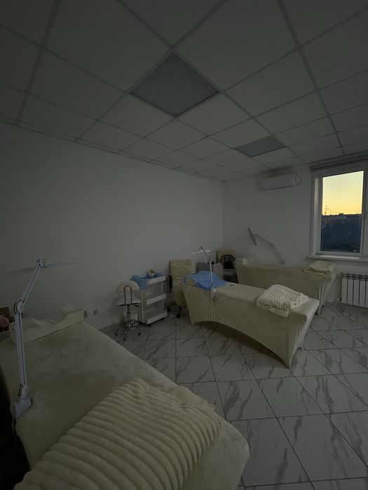 Продам КУШЕТКИ подойдут для lash мастеров косметологов и прочее