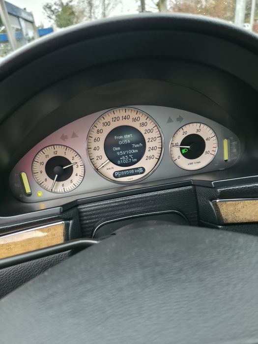 Mercedes E 220 CDI 170 CP