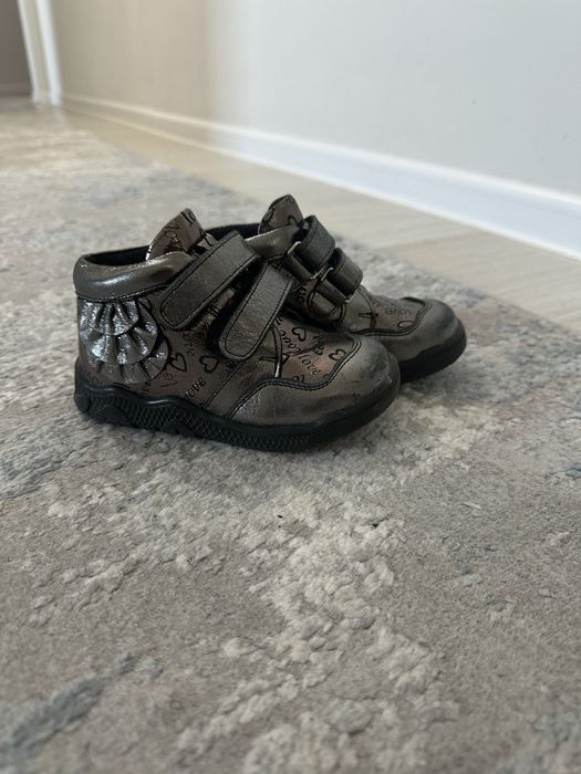 Ботинки детские кожа