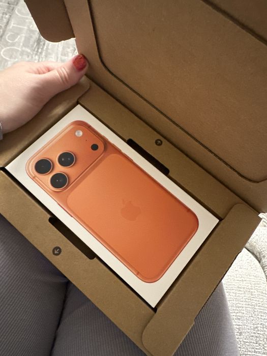 Iphone 17 Pro (cosmic orange) 256gb NOU SIGILAT