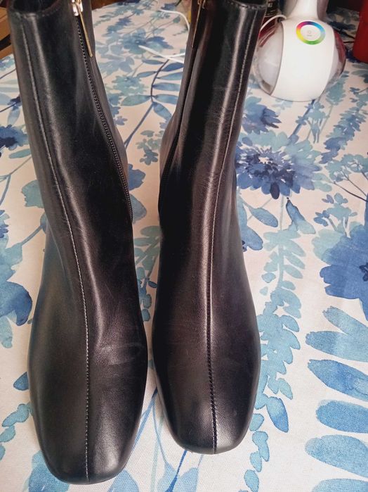 Луксозни 2бр НОВИ Ted Baker/Minelli  боти N40/41