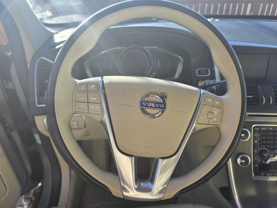 Volvo xc60 D5 AWD FULL