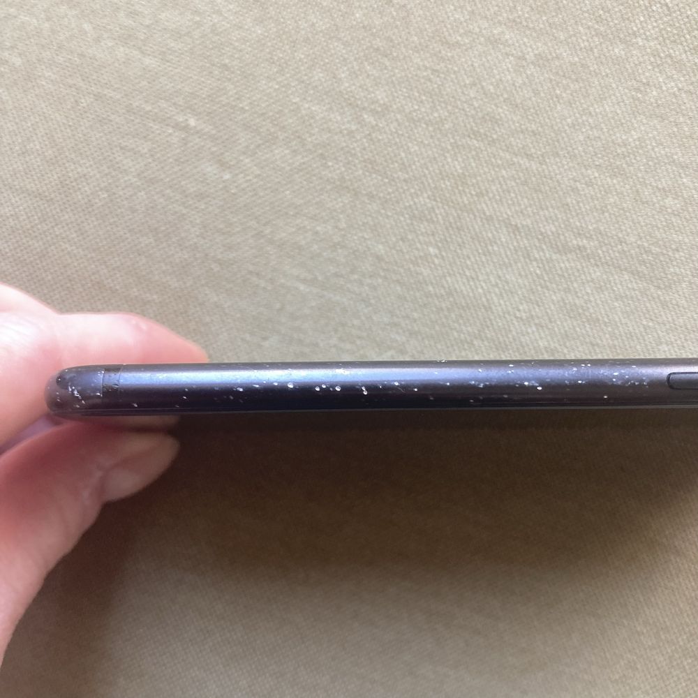 Iphone 7 256 gb, работи без проблем