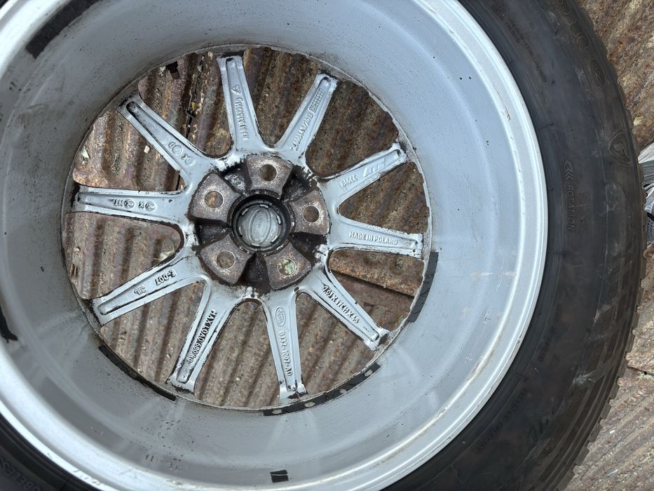 Джанти с гуми Land Rover 5x108 17”