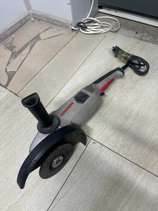 Дисковая пила Crown г.Тараз ул.Мамбет батыра 3 ЛОТ 624694