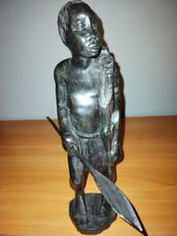 Statueta sculptată din lemn masiv
