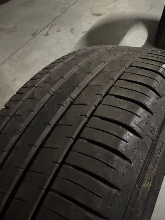 Anvelope falken ziex ze310 215 60 17 vara