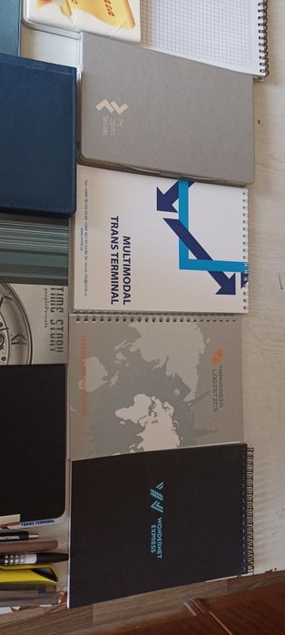 Ежедневники, блокноты новые, офицерская линейка, ручки