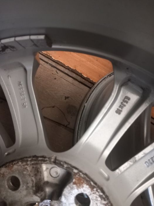 Jante kia r16 x114.3 et 50 cb 67.1 mazda toyota Hyundai kia nissan etc
