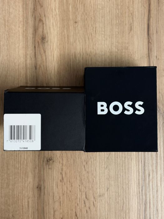 Boss часовник чисто нов