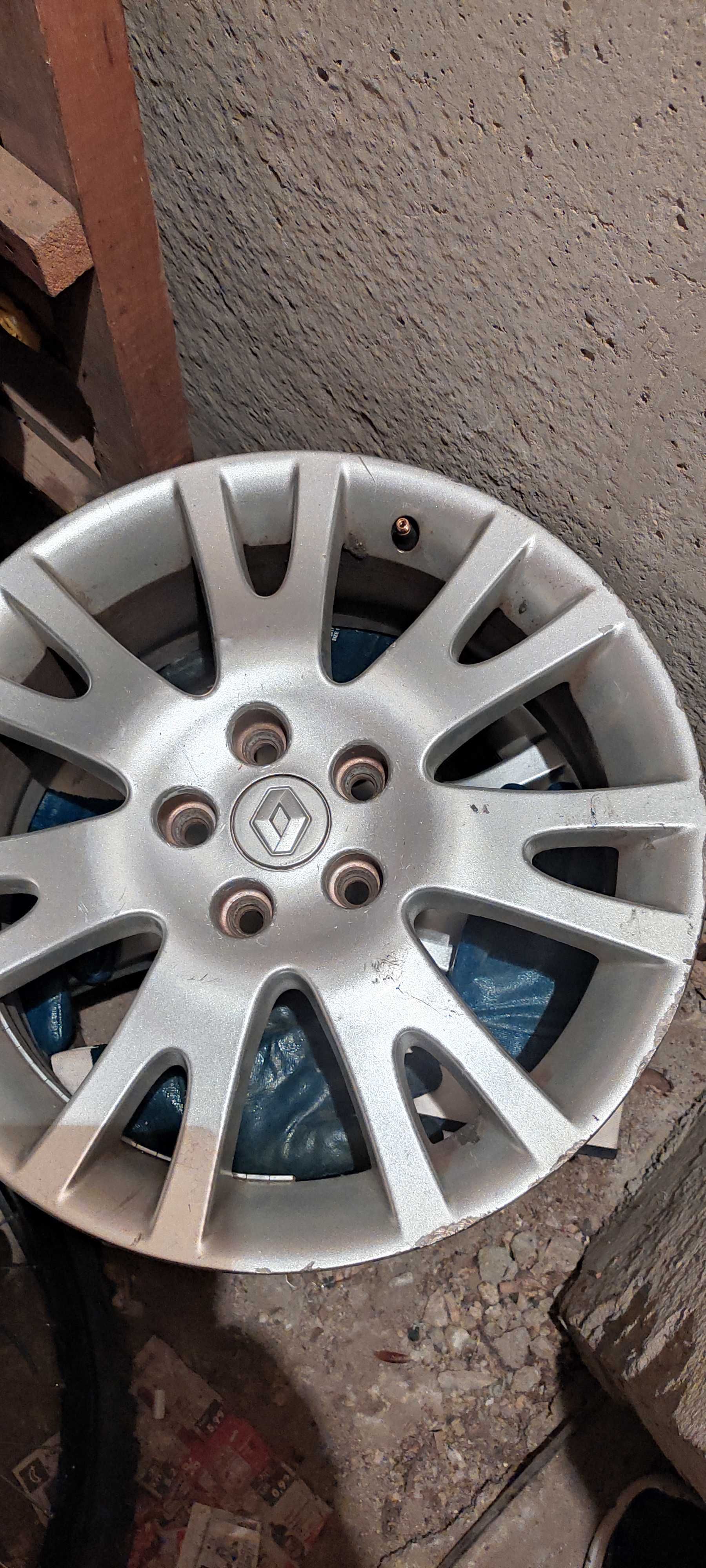 4 бр. Лети джанти 17" , 5*108 , Рено Лагуна 2
