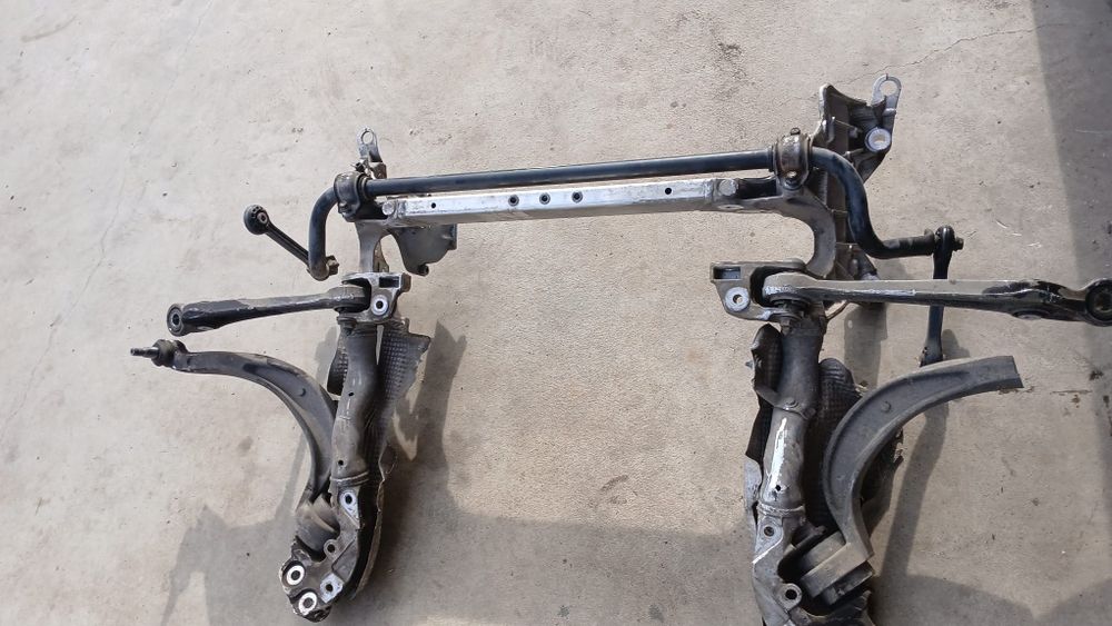 cadru motor punte fata cadru Audi A5 8T0399315H
