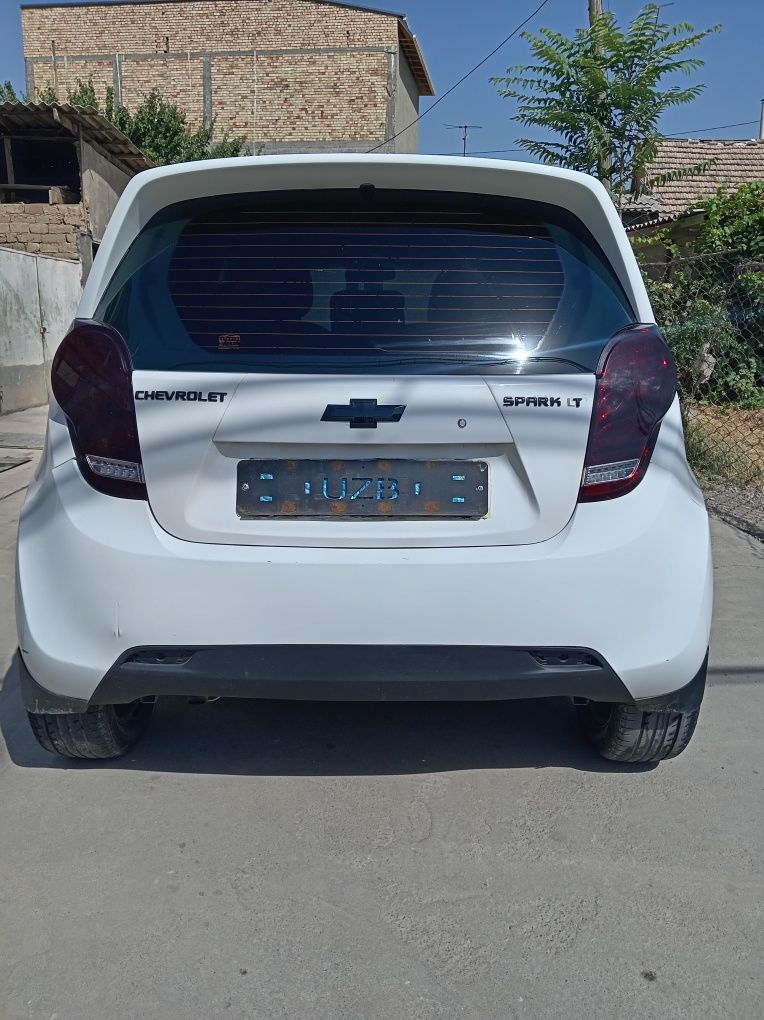 Spark sotiladi holati yaxshi
