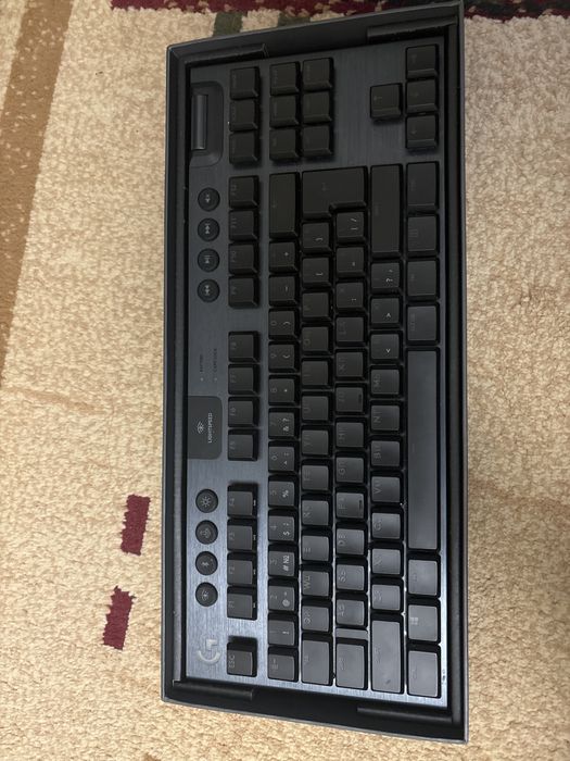 Logitech g915 TKL