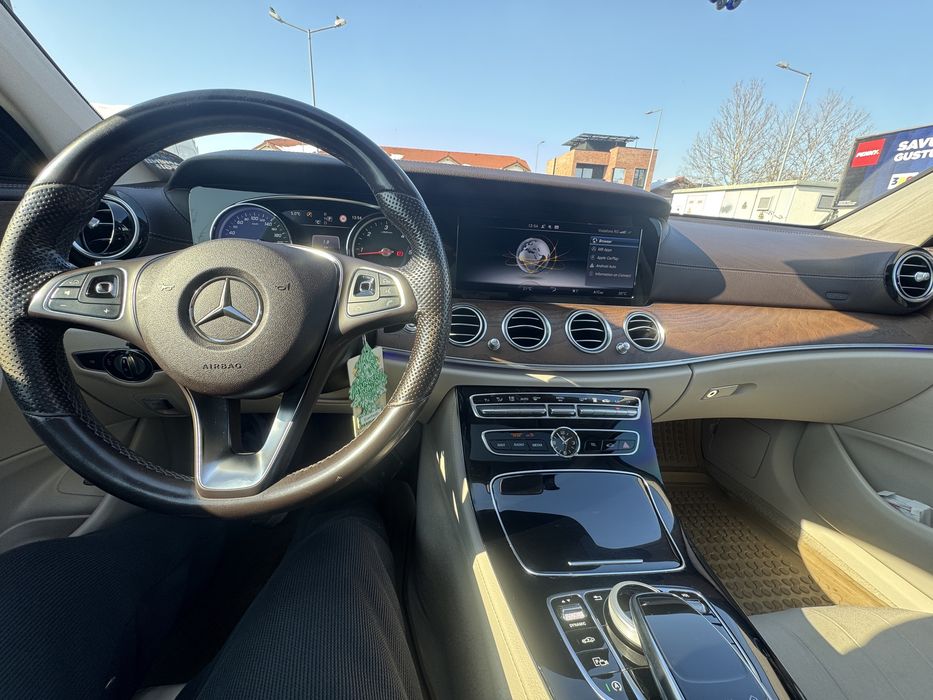 Mercedes-Benz w213 E220d 4Matic 2017