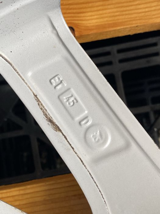 17 цола 5 х 115 мм Опел  Астра , Инсигния , Зафира , Шевролет