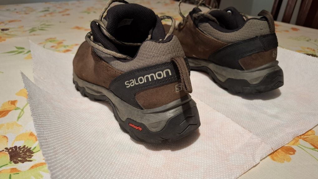 Трекинг планински обувки Salomon, 41-ви номер