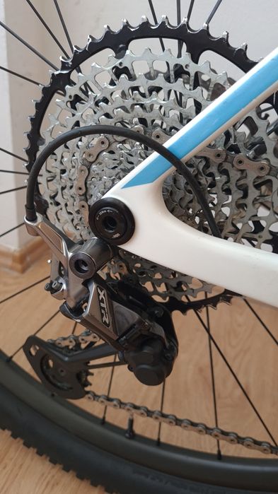 Canyon carbon 8,3 kg