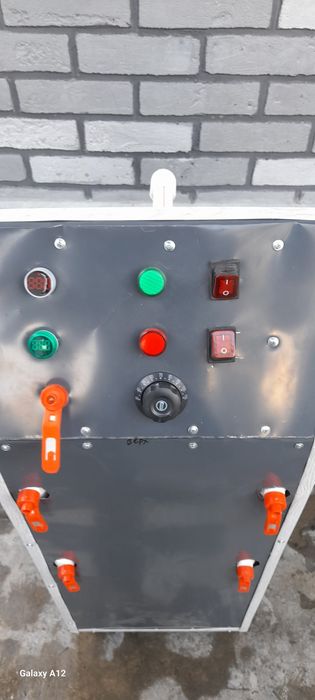 Аппарат для промывки системы охлаждения автомобиля