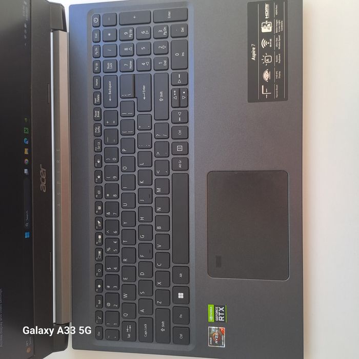Laptop gaming Acer Aspire 7 Ryzen 7 5825U RTX 3050 TI 4gb Vram