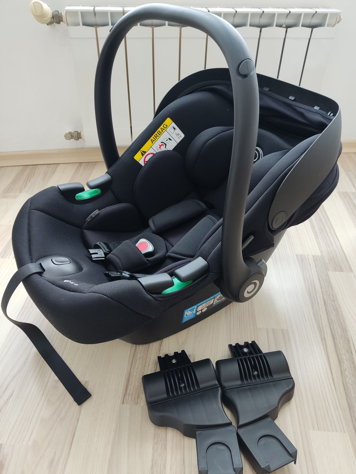 Столче за кола Tutis Elo Lux i-size (0-13 кг) и адаптери за количка