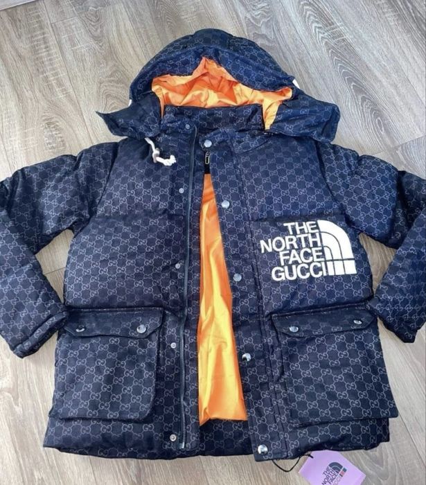 Geaca the north face gucci