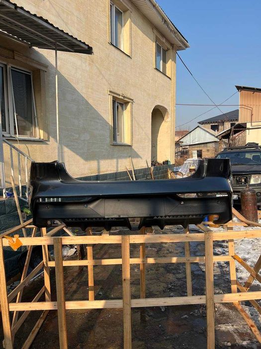Задний бампер в сборе ОРИГИНАЛ