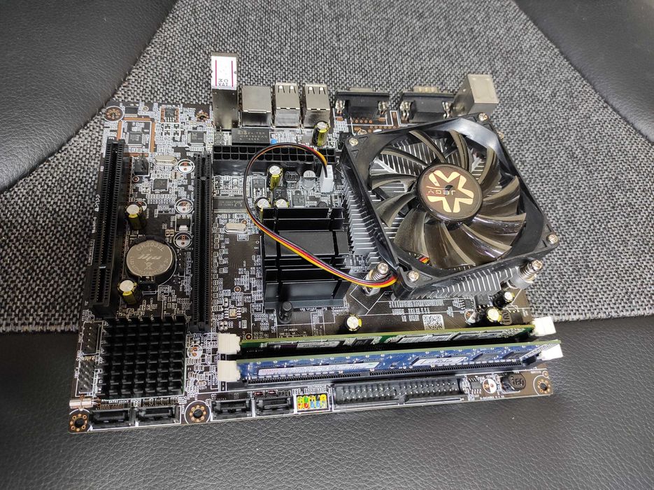 Комплекты Gigabyte G41,(Rev 1.3), LGA775 (Intel), ОЗУ , 4Гб DDR3/